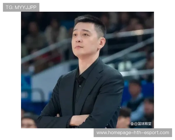 杨鸣称质疑一直有 球员们斗志高昂，杨鸣接受采访